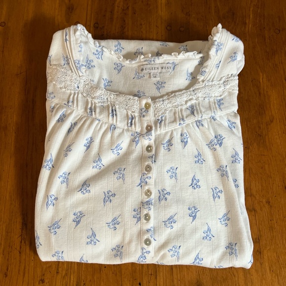 Eileen West Nightgown with Blue Floral Accents - Picture 14 of 16